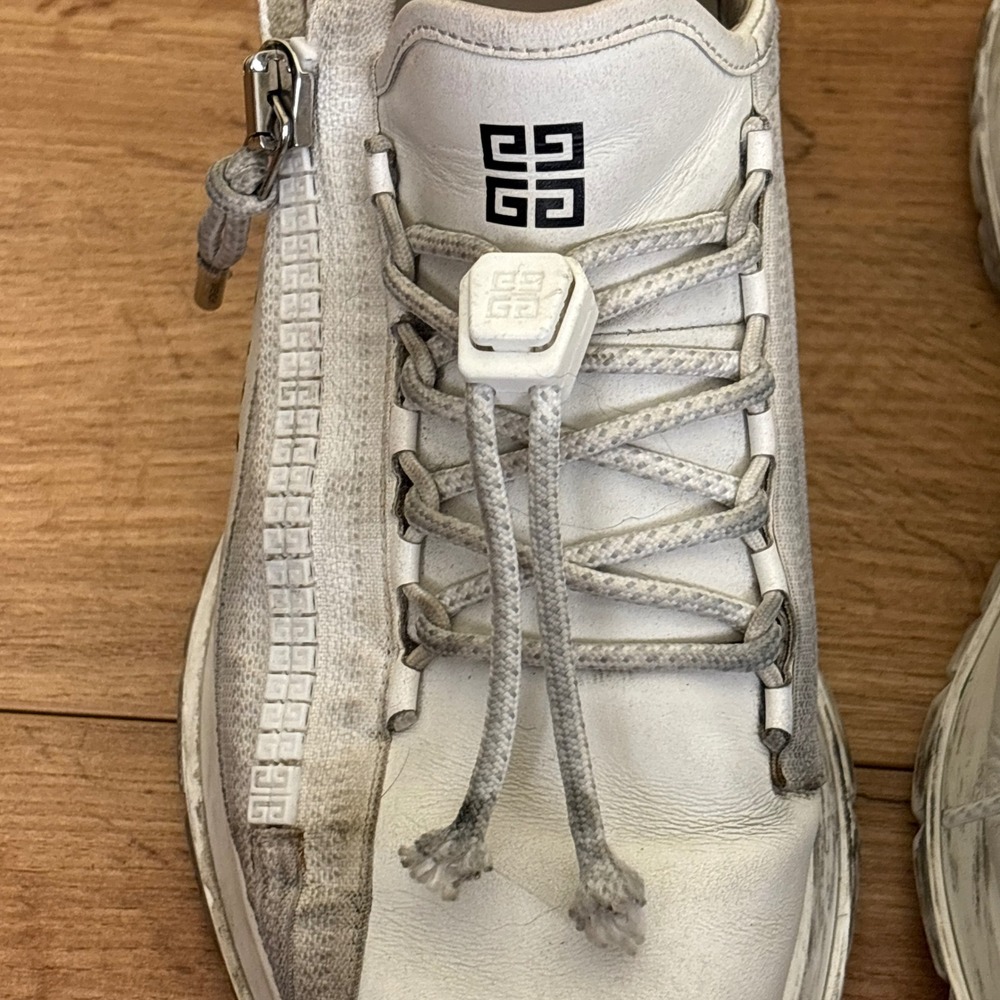 GIVENCHY Spectre Zip‎ Runner Sneaker Size 37 White Leather Designer Shoes - Picture 6 of 16